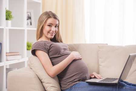 供卵自怀要多少钱-武汉代孕付费是否合法_2022年必定生儿子的生肖 2022年喜孕的